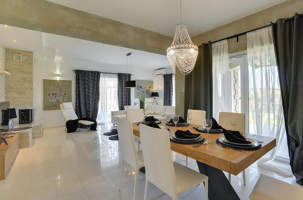 Vikendica Villa Paradiso